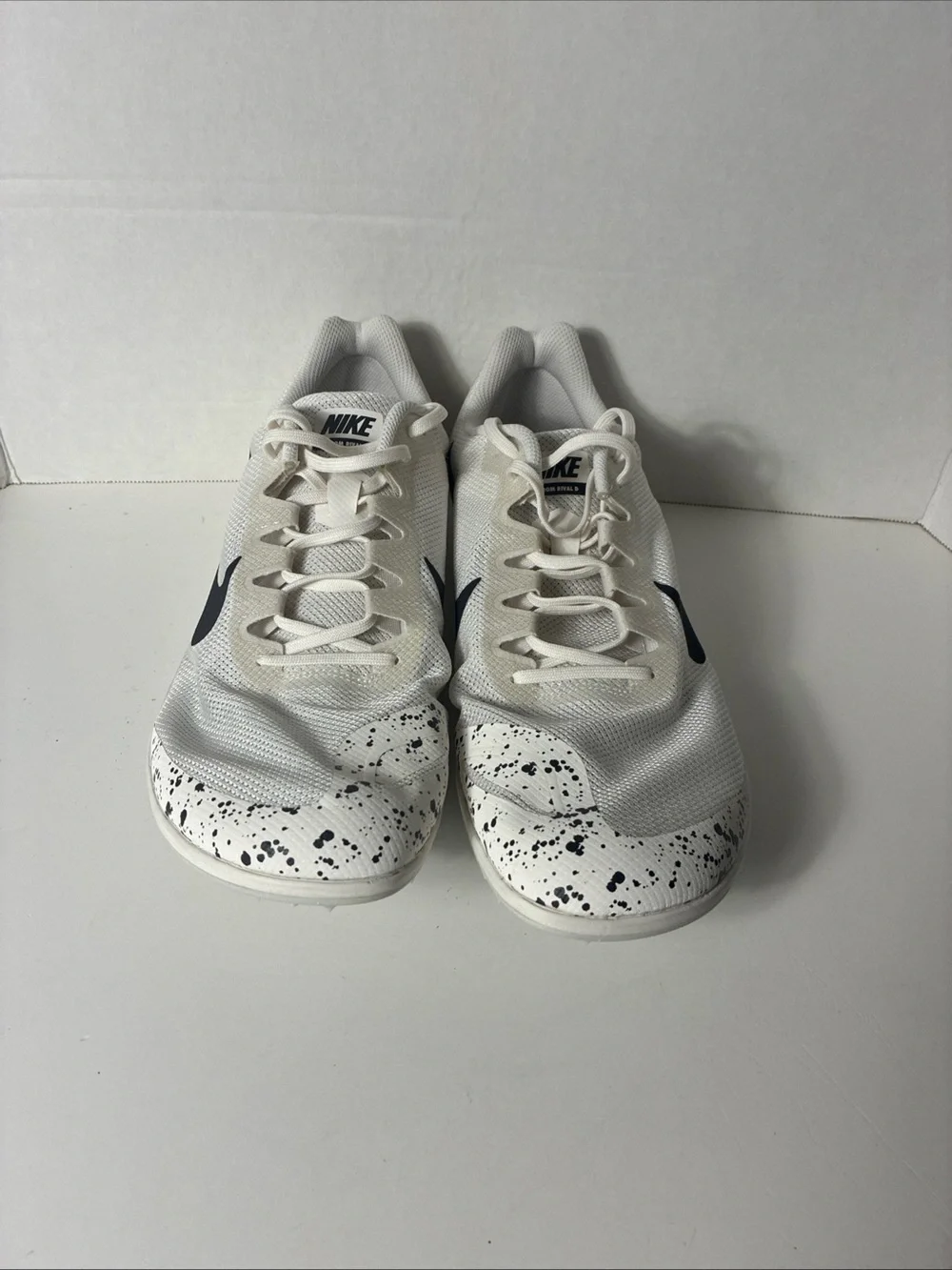 Nike Men's Cream/White Running Shoes with Black Swoosh and Speckle Size 15